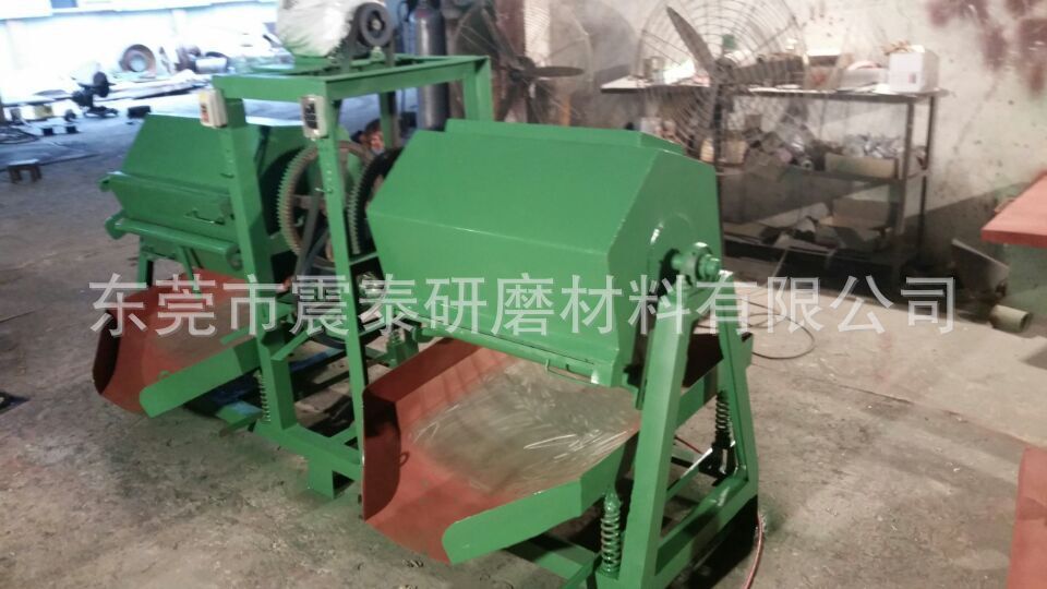 滾桶研磨機(jī)帶自動(dòng)選料
