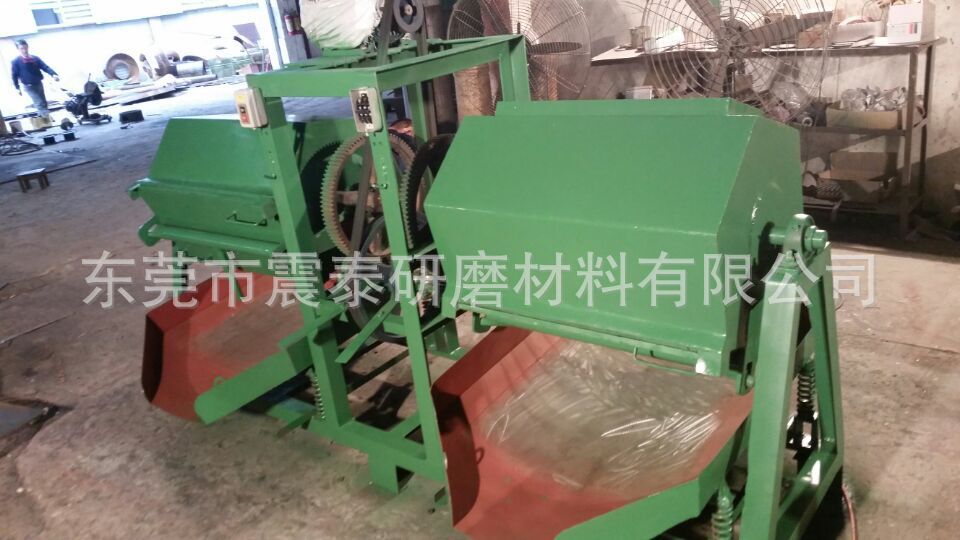 自動(dòng)選料型滾桶研磨機(jī)